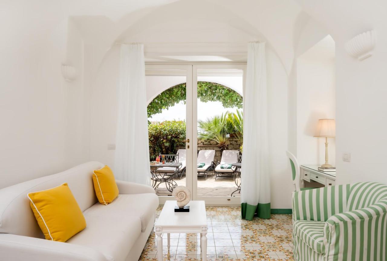 Sina Flora Hotel Capri Exterior photo