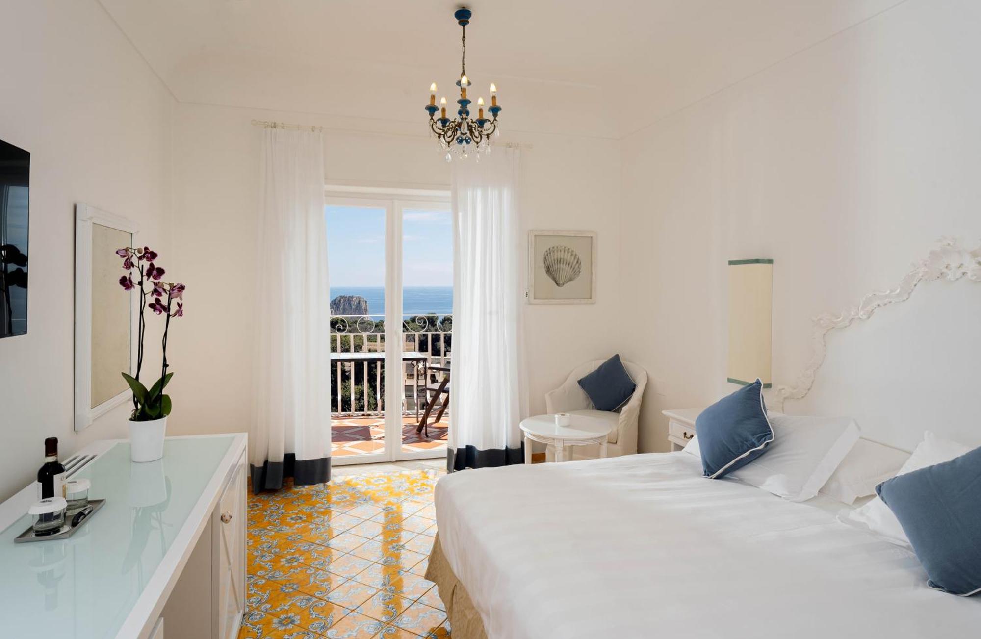 Sina Flora Hotel Capri Exterior photo
