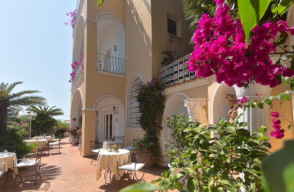 Sina Flora Hotel Capri Exterior photo