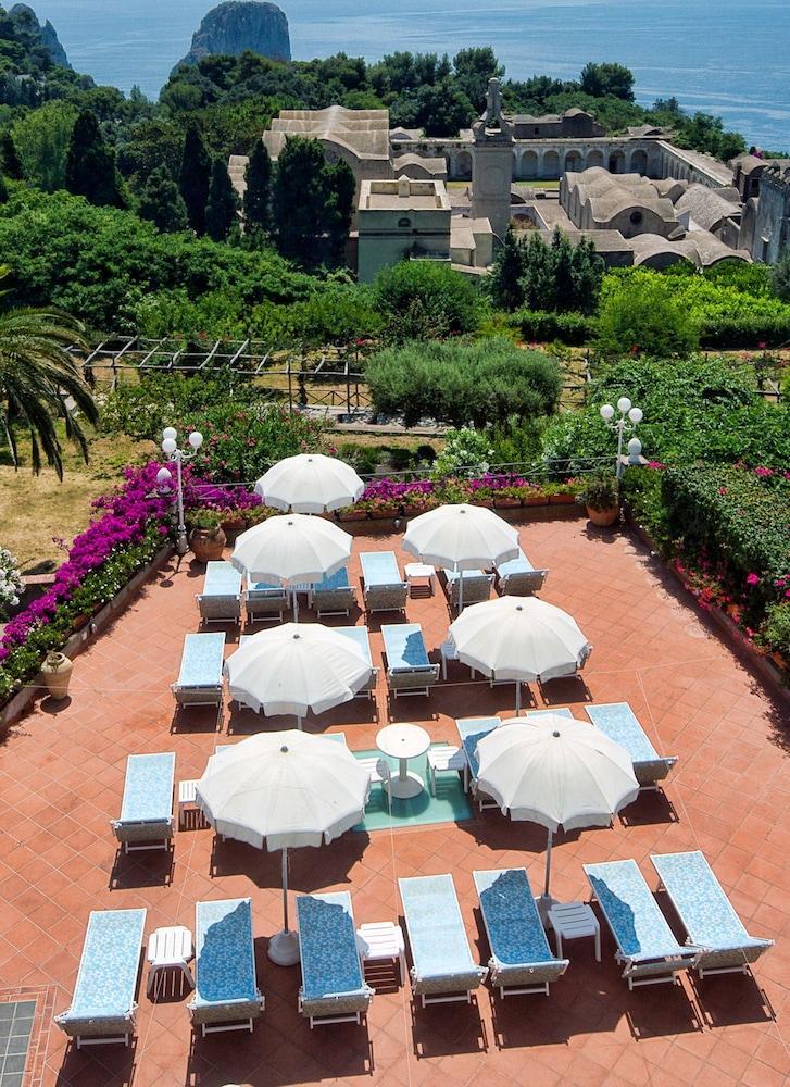 Sina Flora Hotel Capri Exterior photo